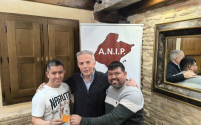 Nuestros asociados obtienen el carnet profesional de parquetistas con la FEPM